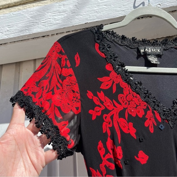 MAJICK vintage black sheer red floral sequin lace trim short sleeve midi maxi - Picture 4 of 8